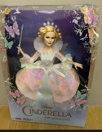 Cinderella Disney Fairy Godmother. Lacrada 