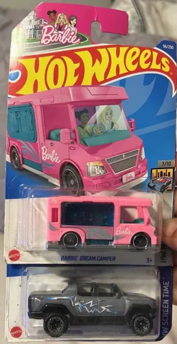 Hotwheels Barbie, Snoopy, Minecraft, Space Jam etc