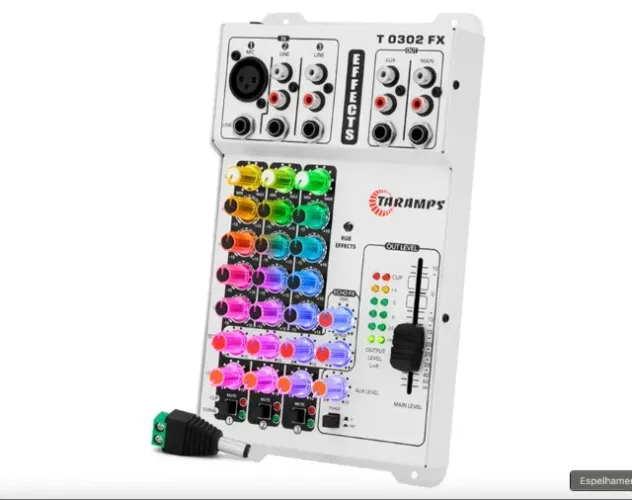 Mesa de som Taramps T0302 Fx Multicolor Nova 1 ano de garantia - Mixer de audio T 0302