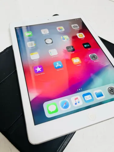 Vendo iPad Air 16gb + capa