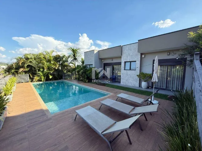 Casa térrea à venda no Condomínio Campo de Toscana em Vinhedo - SP