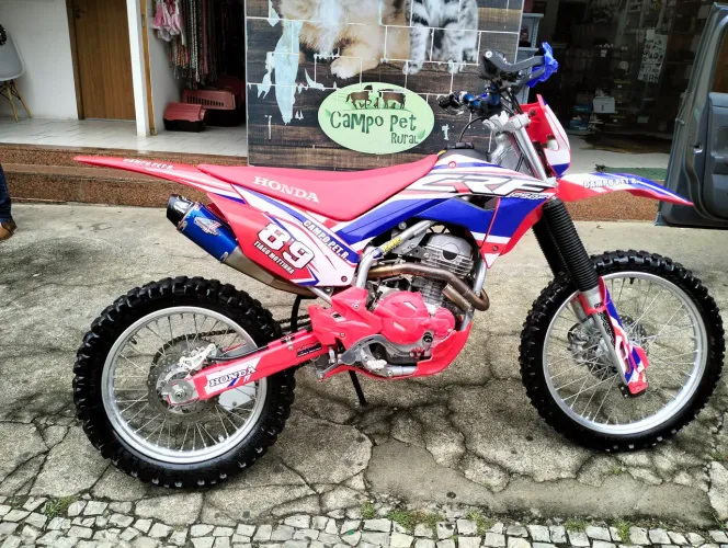 CRF 250F MUITO NOVA