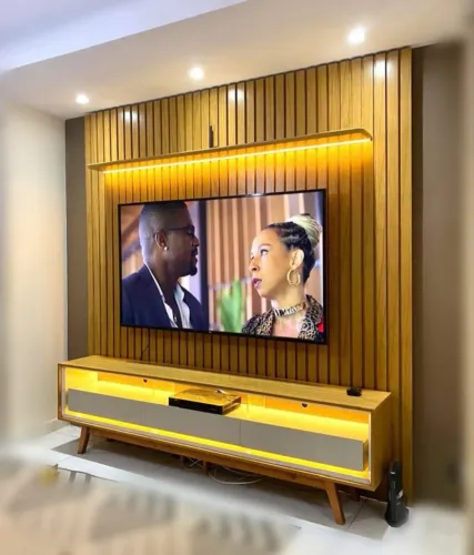 Painel ripado com rack