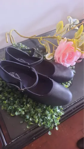 Vendo SapatoPetit Ballet para dança de salão - Conforto e Estilo para Bailarinas