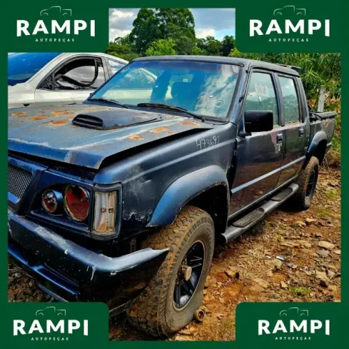Sucata Mitsubishi L200 GLS 2001 2.5 Turbo Diesel 4x4 Manual 87cv