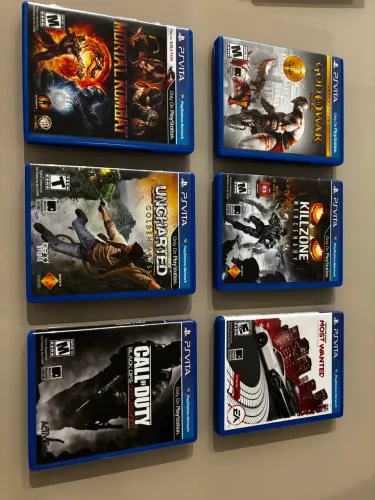 Jogos físicos Psvita 