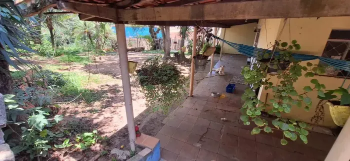 OPORTUNIDADE - LINDA CHÁCARA - 2000 mts² PLANA - SANTA CECÍLIA I - COM 02 DORMITÓRIOS