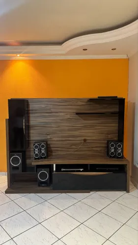 VENDO PAINEL COM RACK PARA TV