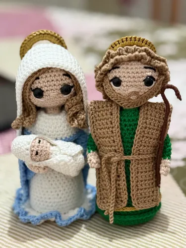 Sagrada Família em amigurumi