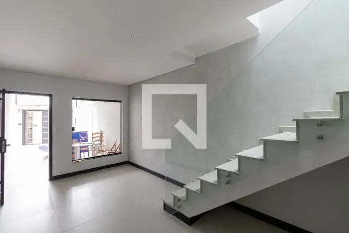 Casa à Venda - Vila Ré, 3 Quartos, 100 m2