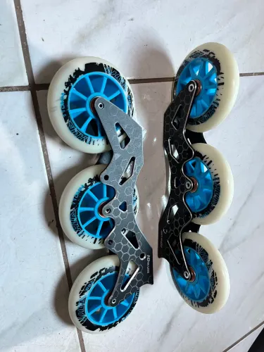 Base de patins híbrido com rodas 110mm