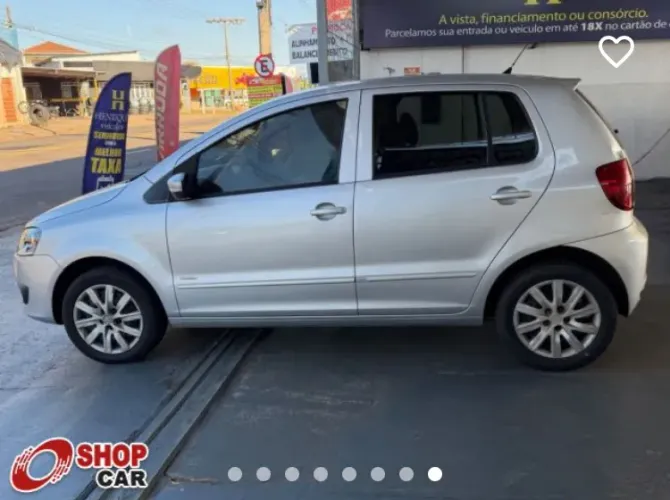 Volkswagen Fox 1.0 MI Total Flex 8V 3P 2011