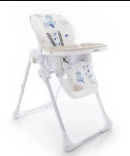 Cadeira de alimentação safety 1st