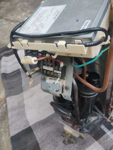 Compressor Rotativo do ar condicionado LG Dual Inverter 12000 BTUs 220 v