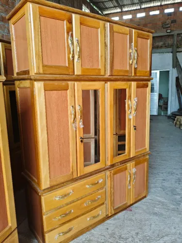 Guarda roupa de casal 4 portas novo madeira angelim