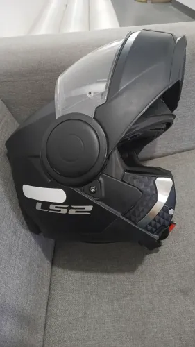 Capacete LS2