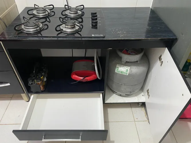Armário balcão cooktop