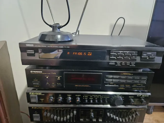 Tuner Yamaha TX 492