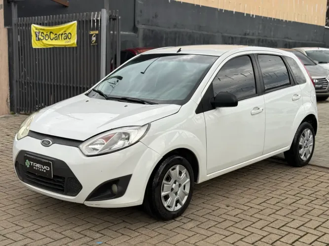 Ford Fiesta SE 1.6 8V Flex 5P 2014