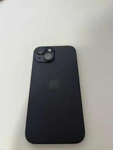 iPhone 15 256GB Preto