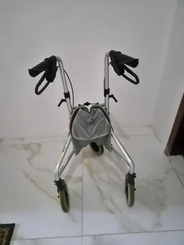 Andador Ortopédico médico