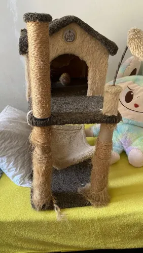 Casa para gatos,usada pouca vezes
