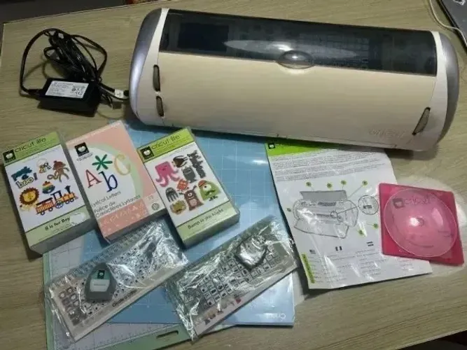 Cricut expression