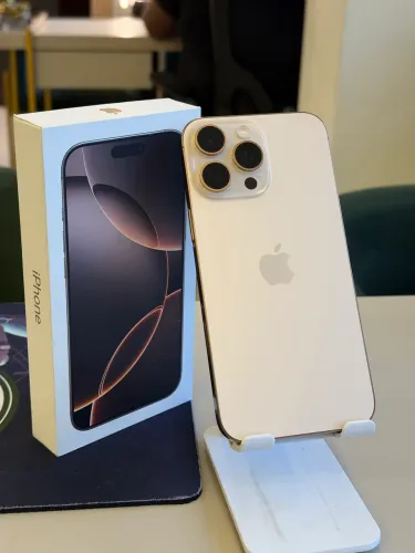 iPhone 16 pro max 256gb Desert bateria 93% | Loja Física 