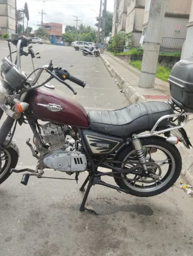 Intruder 125