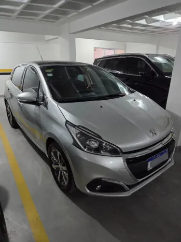 Peugeot 208 Griffe 1.6 Flex 16V 5P Aut. 2017