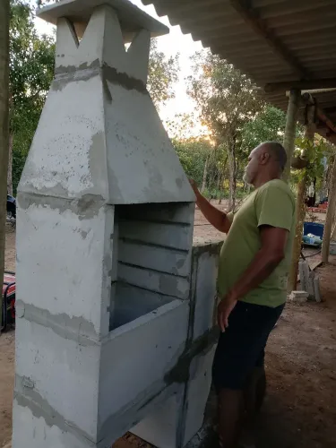 OFERTA!! Churrasqueira e fogão a lenha