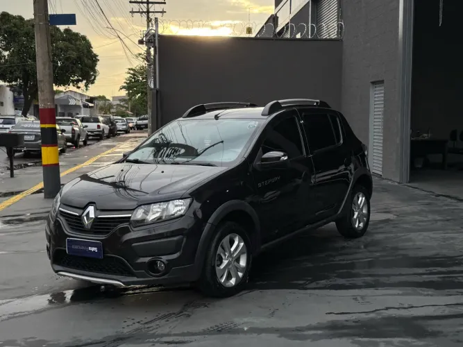 Renault Sandero Step. Easy R H-power 1.6 8V 2015