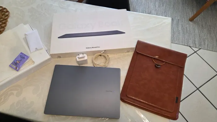 Notebook galaxy book 4 pro i7
