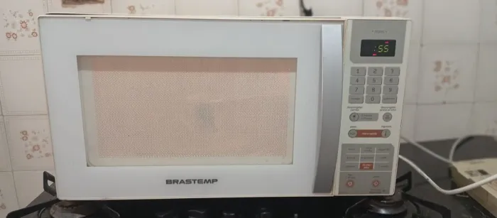 Microondas grande Brastemp 34 litros