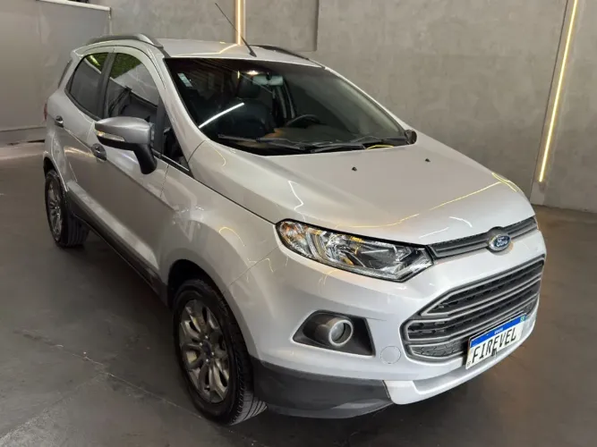 Ford Ecosport Freestyle 1.6 16V Flex 5P 2013