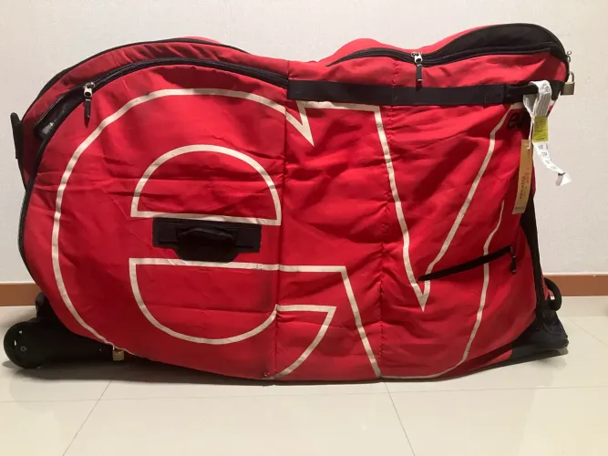 Mala Bike EVOC para MTB, Speed e Triathlon (usada)