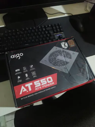 Fonte aigo AT550 ATX