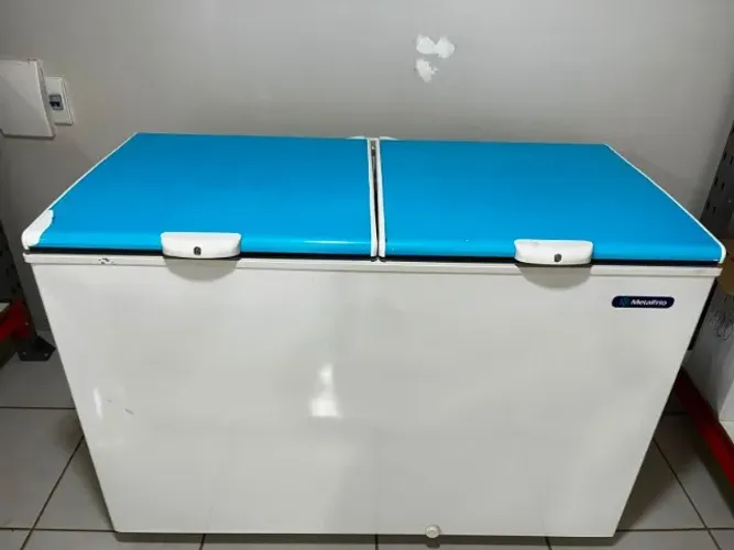 Refrigerador metal frio