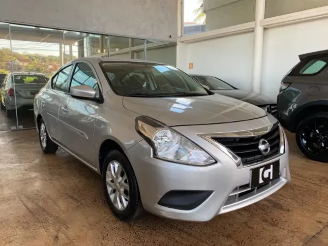 Nissan Versa SL 1.6 16V Flexstart 4P Mec. 2016