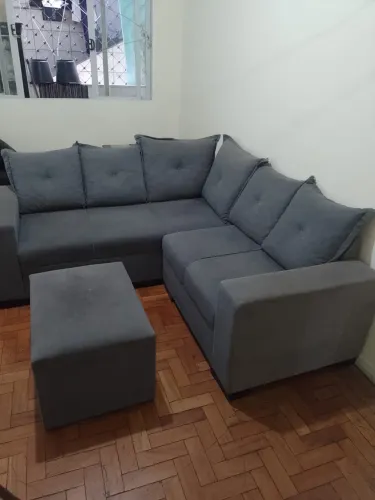 Sofá em L de 5 Lugares Com Encosto de Pés 