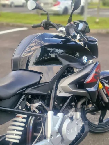 BMW 310R EM ESTADO DE ZERO