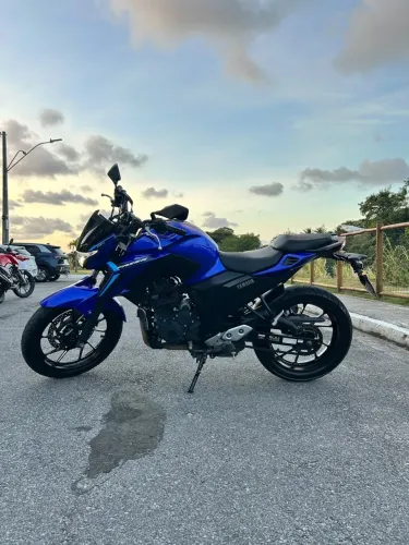 Yamaha FZ25 250 Fazer Connected 2025