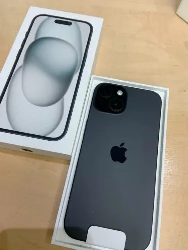 iPhone 15 128GB Black - Estado de Novo