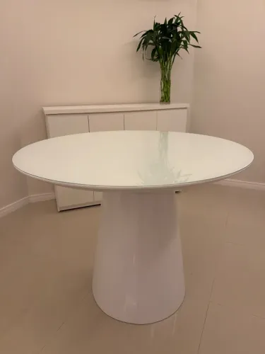Mesa de Jantar Redonda