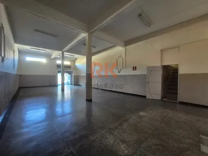 Loja comercial para alugar em Belo Horizonte (Copacabana) 109 m², 2 vagas