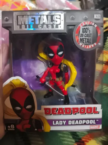 Metals die cast - Lady Deadpool