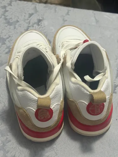 AIR JORDAN 4 LOW SPIZIKE WHITE DESERT