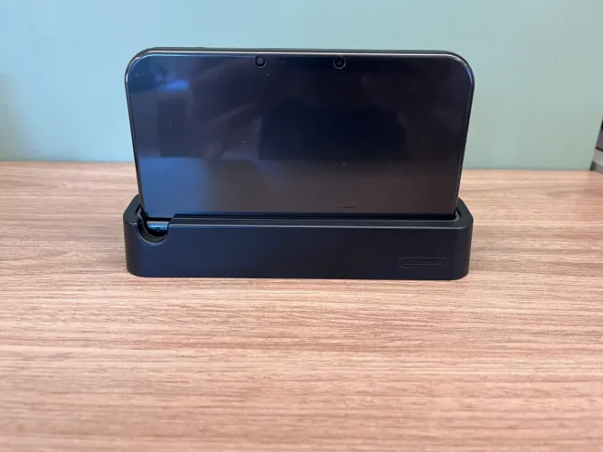Base carregadora nintendo new 3ds XL (cradle/stand)