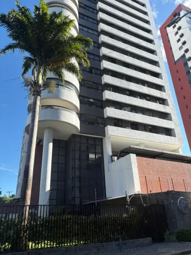 EXCELENTE Apto 187 mts , 04 q, 03 suítes - Beira Rio Madalena-Recife-Pe