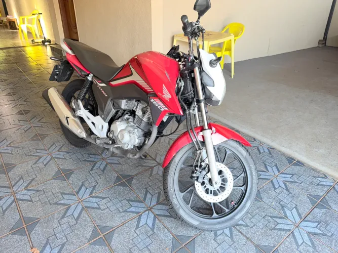 Titan 160